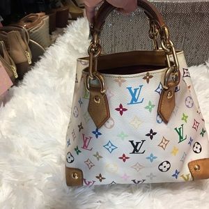 Multicolor Louis Vuitton gorgeous bag